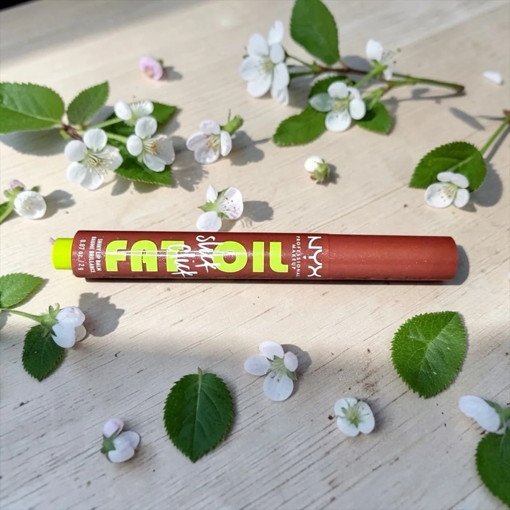 🏷️‼️5/$25🏷️‼️🫦NYX🫦Fat Oil Shiny Lip Balm in No Filter Needed/NIP